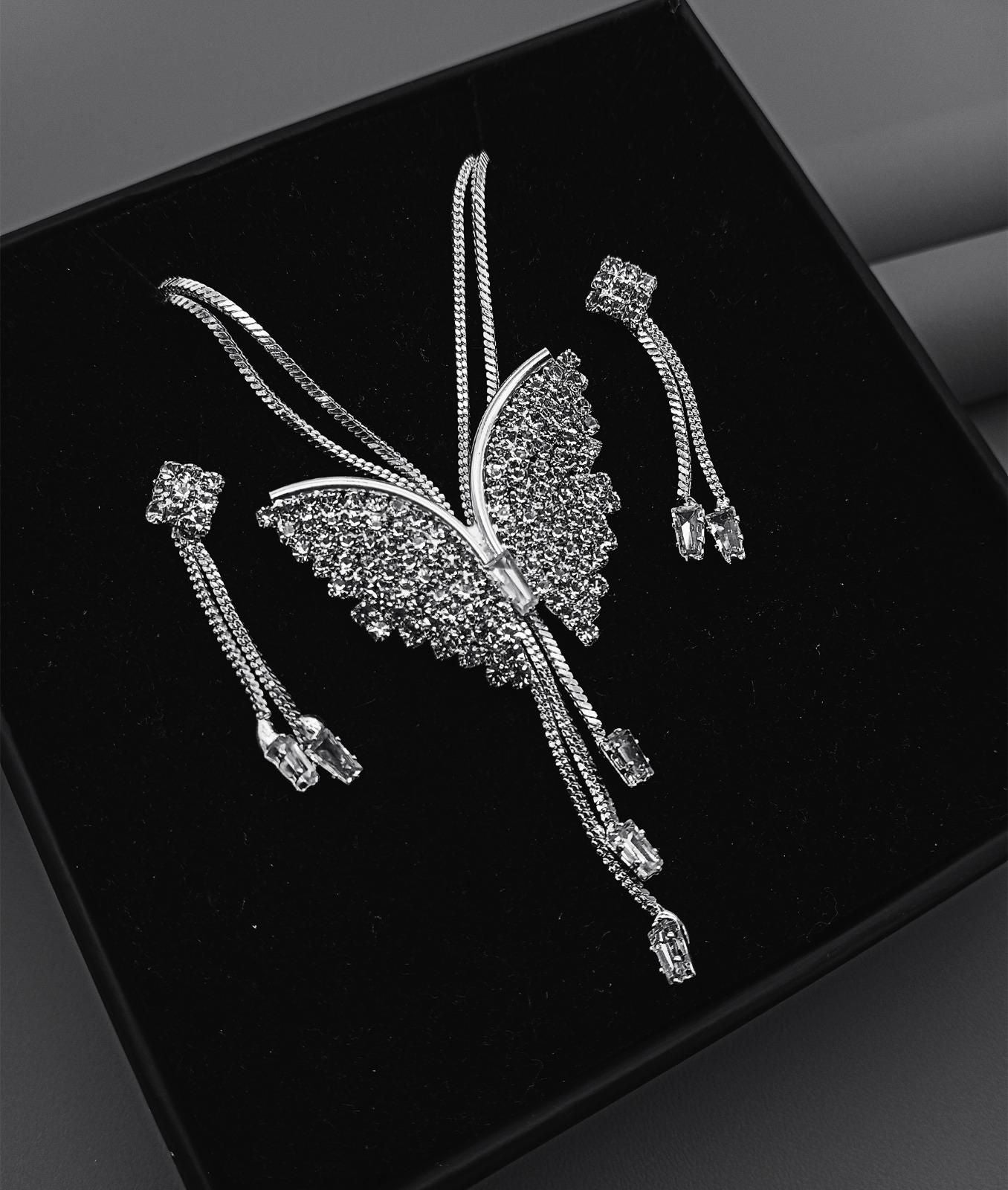 Butterfly Bliss Necklace & Earring Set