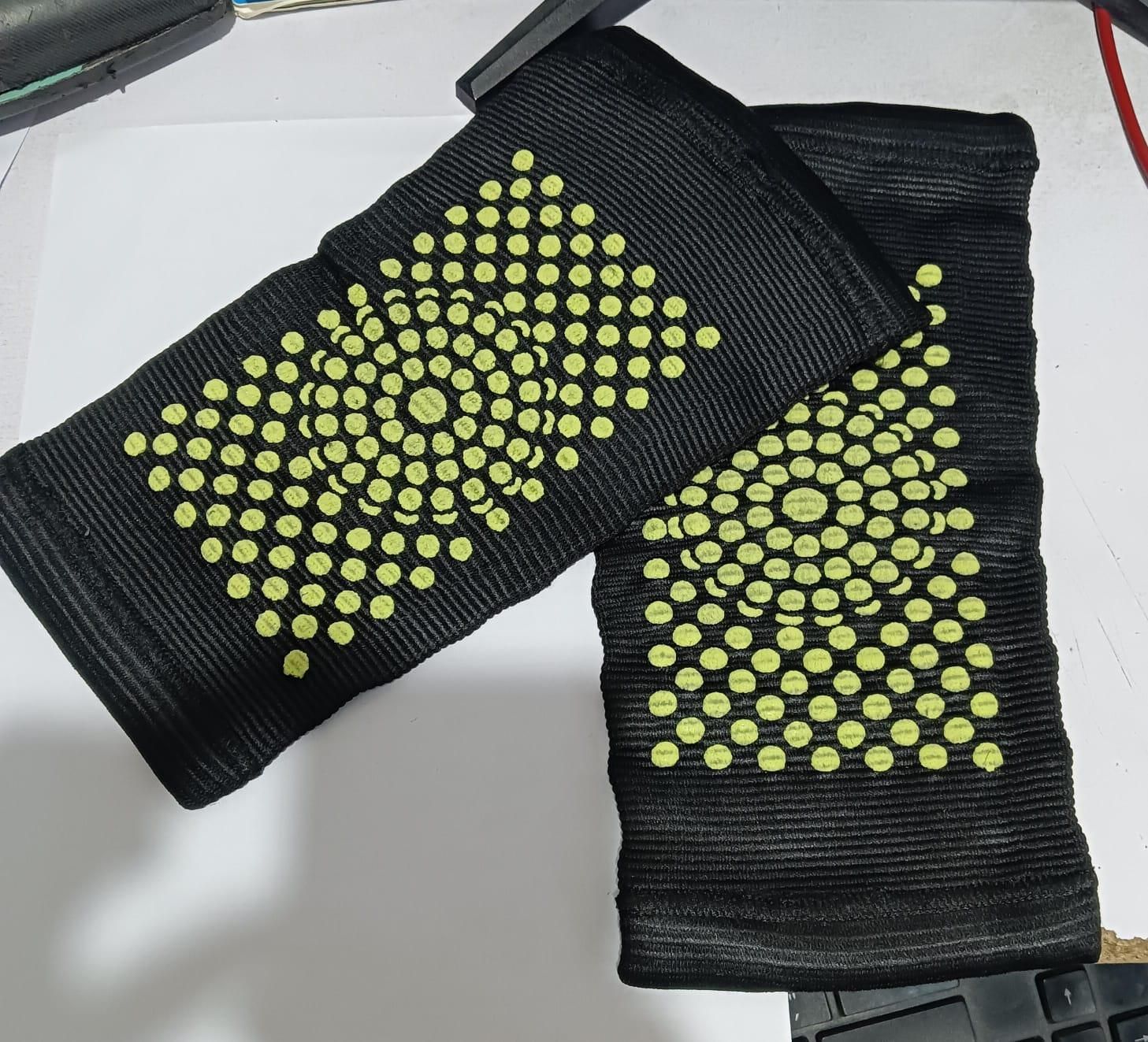 ColdShield Heating Knee Brace
